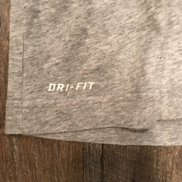 MENS NIKE FOOTBALL TEE - Picture 3 of 5